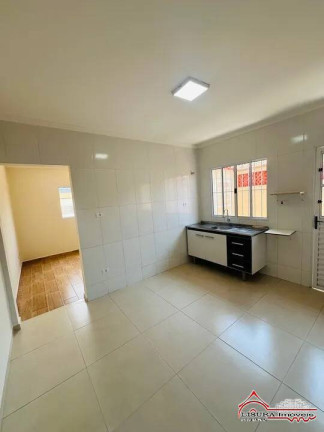Imagem Casa com 2 Quartos à Venda, 70 m² em Parque Santo Antônio - Jacareí Imagem Casa com 2 Quartos à Venda, 70 m² em Parque Santo Antônio - Jacareí