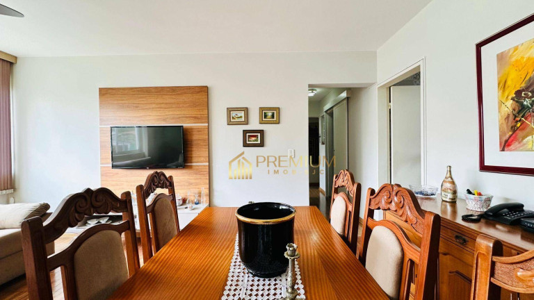 Imagem Imóvel com 3 Quartos à Venda, 110 m² em Vila Adyana - São José Dos Campos