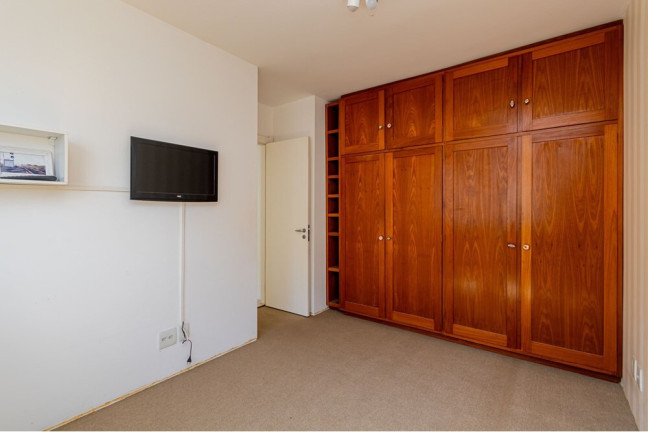 Imagem Apartamento com 2 Quartos à Venda, 63 m² em Passo Da Areia - Porto Alegre Imagem Apartamento com 2 Quartos à Venda, 63 m² em Passo Da Areia - Porto Alegre