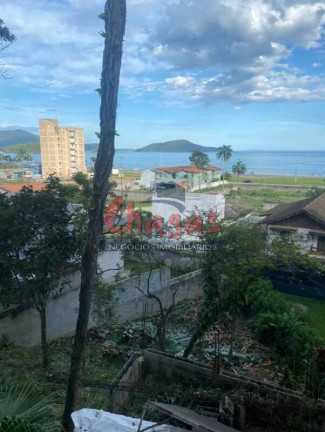Imagem Casa com 1 Quarto à Venda, 60 m² em Massaguaçu - Caraguatatuba Imagem Casa com 1 Quarto à Venda, 60 m² em Massaguaçu - Caraguatatuba