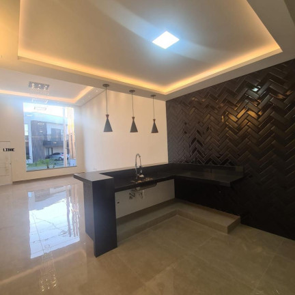 Imagem Casa com 3 Quartos à Venda, 170 m² em Lívia Iii - Botucatu