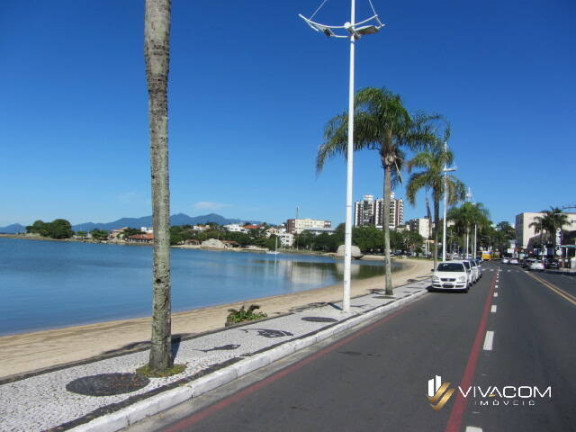 Imagem Apartamento com 2 Quartos à Venda, 44 m² em Coqueiros - Florianópolis Imagem Apartamento com 2 Quartos à Venda, 44 m² em Coqueiros - Florianópolis