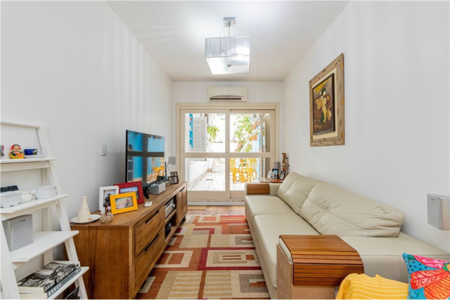 Imagem Apartamento com 2 Quartos à Venda, 118 m² em Auxiliadora - Porto Alegre