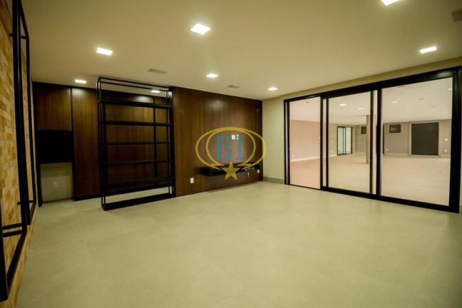 Imagem Sobrado com 5 Quartos à Venda, 1.200 m² em Tamboré - Santana De Parnaíba