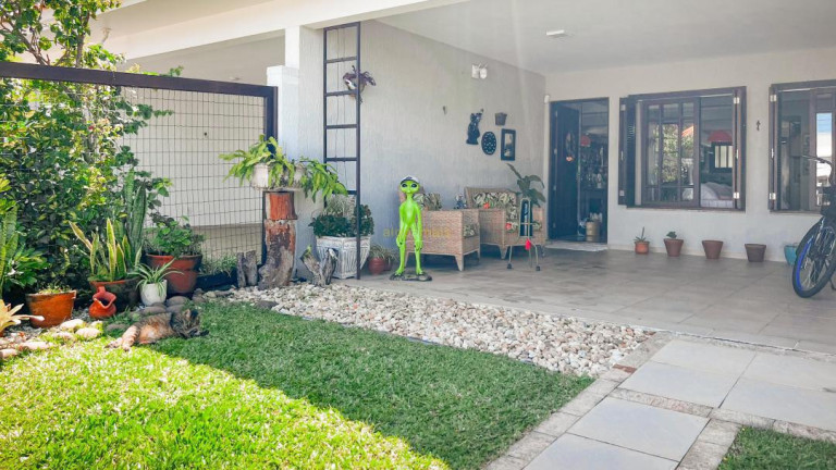 Imagem Imóvel com 3 Quartos à Venda, 145 m² em Centro - Xangri-lá