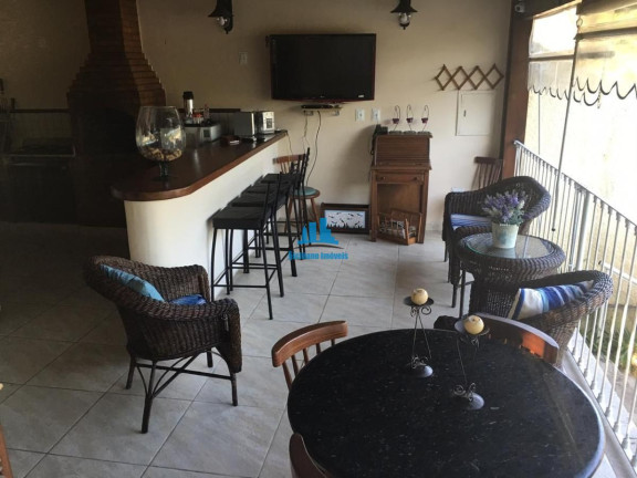 Imagem Casa com 4 Quartos à Venda, 400 m² em São Francisco - Niterói