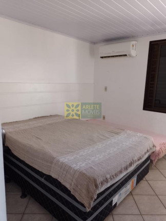 Imagem Cobertura com 4 Quartos à Venda, 152 m² em Meia Praia - Itapema Imagem Cobertura com 4 Quartos à Venda, 152 m² em Meia Praia - Itapema