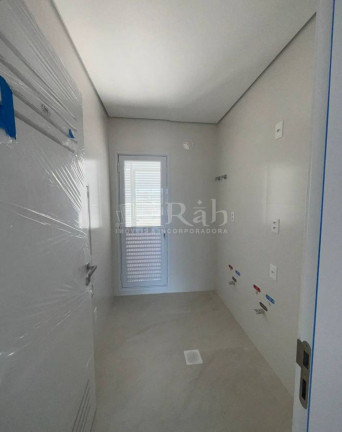 Imagem Apartamento com 4 Quartos à Venda, 132 m² em Centro - Balneário Camboriú Imagem Apartamento com 4 Quartos à Venda, 132 m² em Centro - Balneário Camboriú