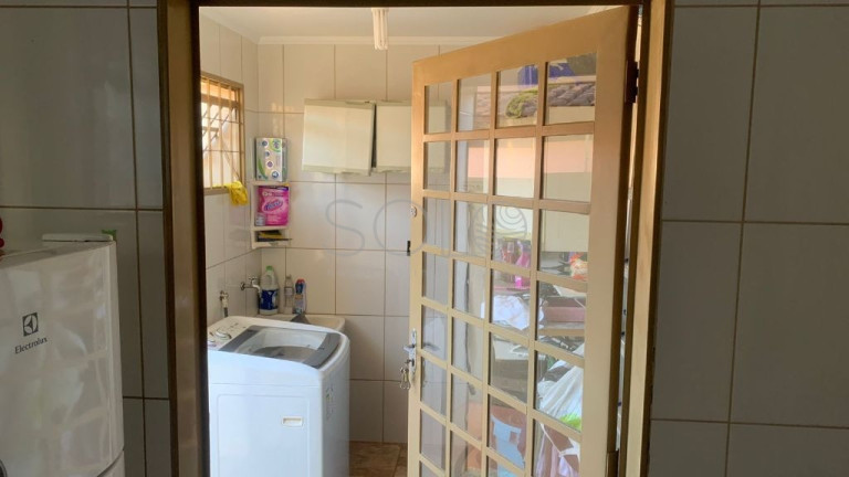 Imagem Casa com 2 Quartos à Venda, 300 m² em Centro - Araraquara Imagem Casa com 2 Quartos à Venda, 300 m² em Centro - Araraquara