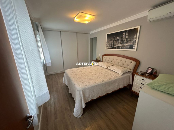 Imagem Casa de Condomínio com 4 Quartos à Venda, 215 m² em Interlagos - São Paulo
