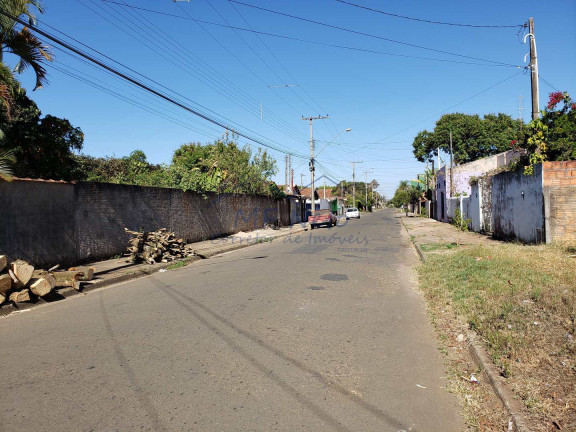 Imagem Fazenda à Venda, 1.782 m² em Vila Santa Fé - Pirassununga Imagem Fazenda à Venda, 1.782 m² em Vila Santa Fé - Pirassununga
