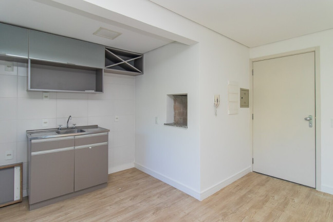 Imagem Imóvel com 2 Quartos à Venda, em Tristeza - Porto Alegre Imagem Imóvel com 2 Quartos à Venda, em Tristeza - Porto Alegre