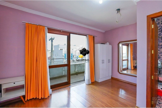 Imagem Casa com 3 Quartos à Venda, 185 m² em Hípica - Porto Alegre Imagem Casa com 3 Quartos à Venda, 185 m² em Hípica - Porto Alegre