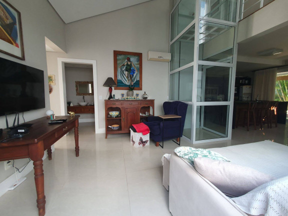 Imagem Casa com 2 Quartos à Venda, 824 m² em Rio Tavares - Florianópolis Imagem Casa com 2 Quartos à Venda, 824 m² em Rio Tavares - Florianópolis