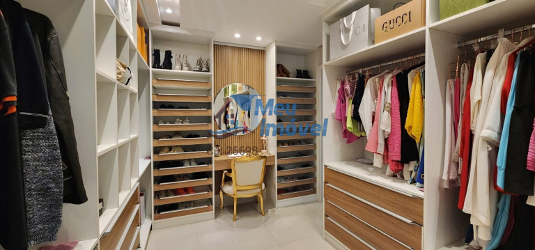Imagem Imóvel com 4 Quartos à Venda, 520 m² em Setor Habitacional Vicente Pires - Brasília Imagem Imóvel com 4 Quartos à Venda, 520 m² em Setor Habitacional Vicente Pires - Brasília