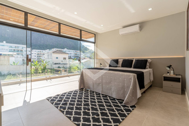 Imagem Casa com 4 Quartos à Venda, 202 m² em Vargem Pequena - Rio De Janeiro