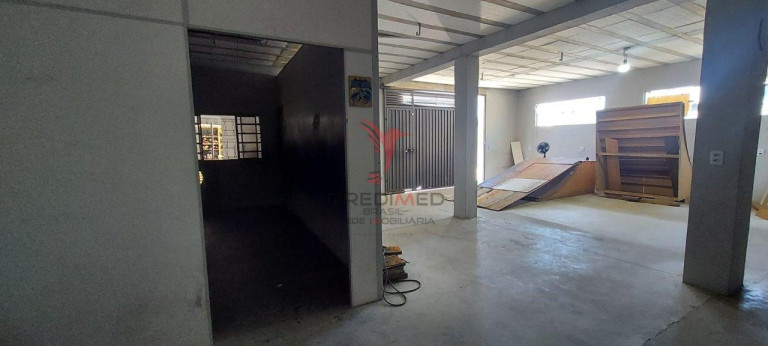 Imagem Casa com 3 Quartos à Venda, 200 m² em Clube Dos 500 - Guaratinguetá Imagem Casa com 3 Quartos à Venda, 200 m² em Clube Dos 500 - Guaratinguetá