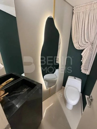 Imagem Apartamento com 3 Quartos à Venda, 135 m² em Centro - Balneário Camboriú Imagem Apartamento com 3 Quartos à Venda, 135 m² em Centro - Balneário Camboriú
