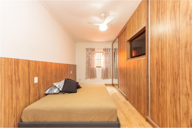 Imagem Casa com 3 Quartos à Venda, em Vila Antonieta - São Paulo Imagem Casa com 3 Quartos à Venda, em Vila Antonieta - São Paulo