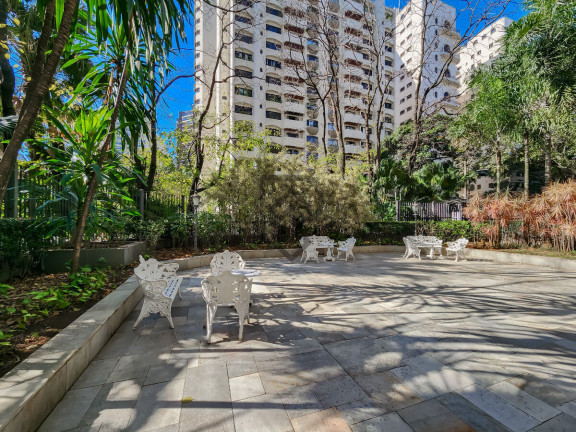 Imagem Apartamento com 4 Quartos à Venda, 165 m² em Moema - São Paulo
