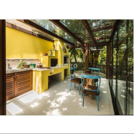 Imagem Casa com 3 Quartos à Venda, 350 m² em Taquaras - Balneário Camboriú