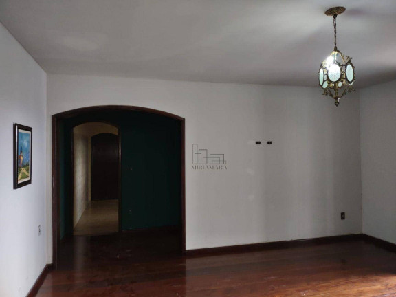 Imagem Casa com 4 Quartos à Venda, 500 m² em Jardim Normandia - Volta Redonda Imagem Casa com 4 Quartos à Venda, 500 m² em Jardim Normandia - Volta Redonda