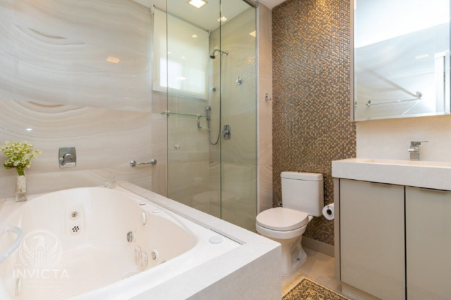 Imagem Apartamento com 3 Quartos à Venda, 135 m² em Pioneiros - Balneário Camboriú Imagem Apartamento com 3 Quartos à Venda, 135 m² em Pioneiros - Balneário Camboriú