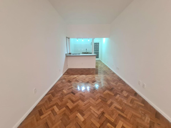 Imagem Apartamento com 1 Quarto à Venda, 31 m² em Copacabana - Rio De Janeiro