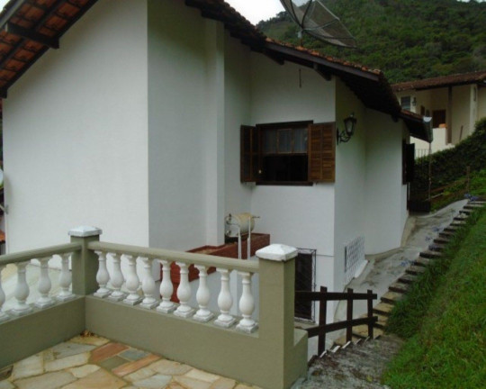 Imagem Casa com 5 Quartos à Venda, 300 m² em Iucas - Teresópolis