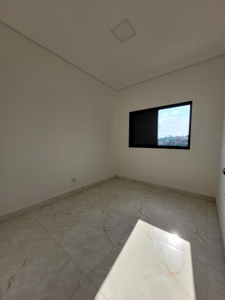 Imagem Sobrado com 3 Quartos à Venda, 143 m² em Villas Do Jaguari - Santana De Parnaíba