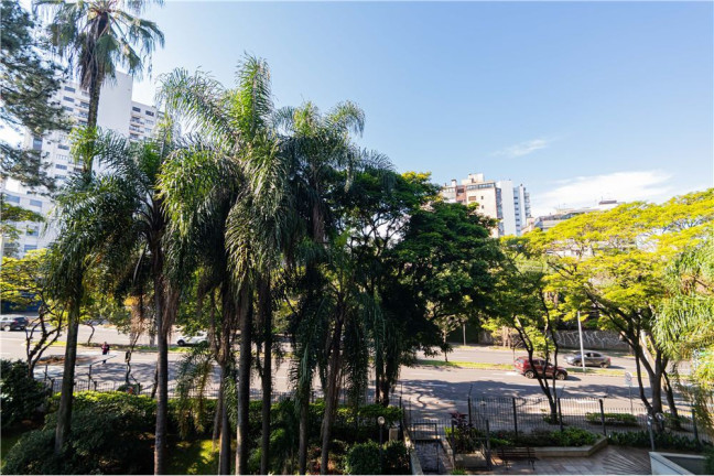 Imagem Imóvel com 3 Quartos à Venda, em Bela Vista - Porto Alegre Imagem Imóvel com 3 Quartos à Venda, em Bela Vista - Porto Alegre