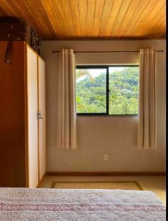 Imagem Casa com 5 Quartos à Venda, 340 m² em Albuquerque - Teresópolis Imagem Casa com 5 Quartos à Venda, 340 m² em Albuquerque - Teresópolis