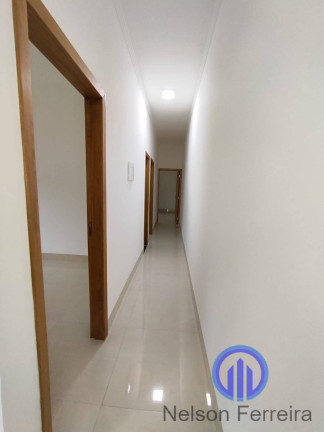 Imagem Casa com 3 Quartos à Venda, 223 m² em Aparecida De Goiânia