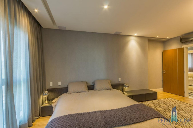 Imagem Apartamento com 4 Quartos à Venda, 207 m² em Centro - Balneário Camboriú Imagem Apartamento com 4 Quartos à Venda, 207 m² em Centro - Balneário Camboriú