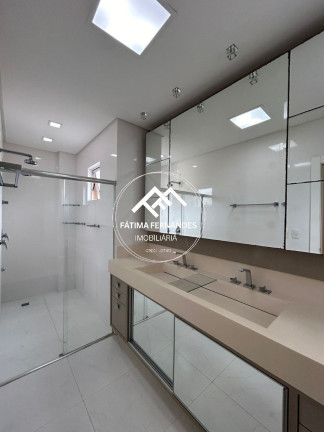 Imagem Apartamento com 4 Quartos à Venda, 222 m² em Meia Praia - Itapema
