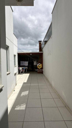 Imagem Casa com 2 Quartos à Venda, 77 m² em 122 - Tijucas