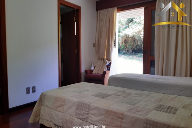 Imagem Casa de Condomínio com 3 Quartos à Venda, 932 m² em Granja Viana - Cotia