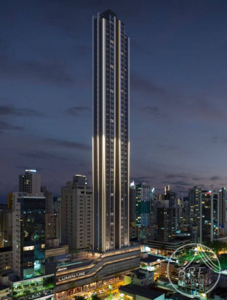 Apartamento com 3 Quartos à Venda, 157 m² em Centro - Balneário Camboriú