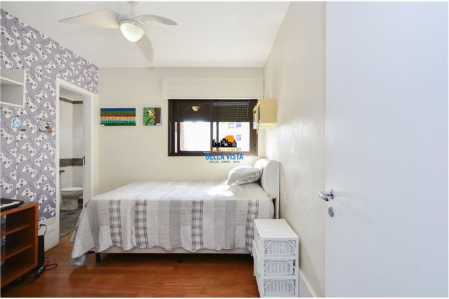 Imagem Apartamento com 4 Quartos à Venda,  em Real Parque - São Paulo