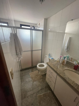 Imagem Imóvel com 3 Quartos à Venda, 120 m² em Praia Da Costa - Vila Velha Imagem Imóvel com 3 Quartos à Venda, 120 m² em Praia Da Costa - Vila Velha