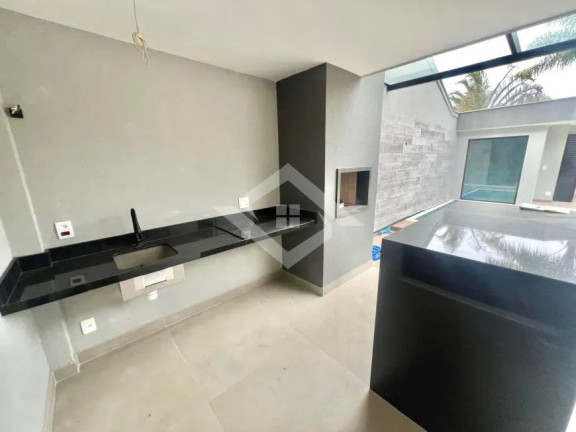 Imagem Casa com 4 Quartos à Venda, 297 m² em Barra Da Tijuca - Rio De Janeiro Imagem Casa com 4 Quartos à Venda, 297 m² em Barra Da Tijuca - Rio De Janeiro