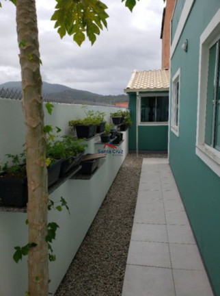 Imagem Casa com 2 Quartos à Venda, 203 m² em São João Do Rio Vermelho - Florianópolis Imagem Casa com 2 Quartos à Venda, 203 m² em São João Do Rio Vermelho - Florianópolis