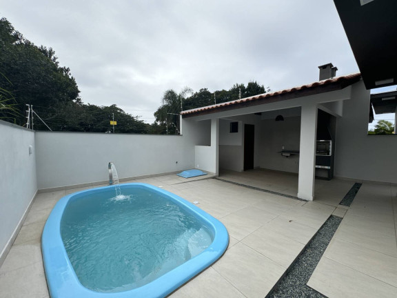 Casa com 3 Quartos à Venda, 102 m² em Barra Velha