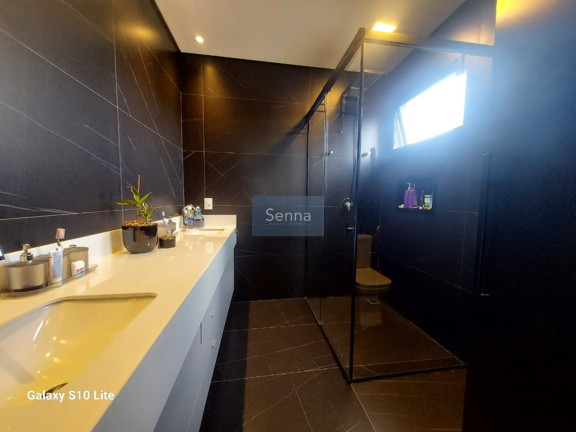 Imagem Casa com 4 Quartos à Venda, 490 m² em Vila Nova Esperia - Jundiaí Imagem Casa com 4 Quartos à Venda, 490 m² em Vila Nova Esperia - Jundiaí