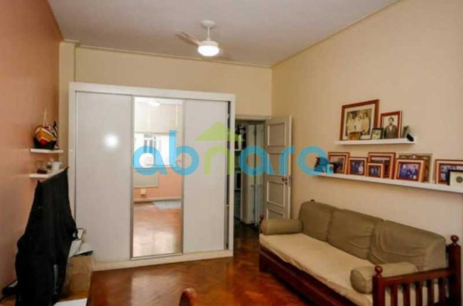 Imagem Apartamento com 4 Quartos à Venda, 235 m² em Copacabana - Rio De Janeiro Imagem Apartamento com 4 Quartos à Venda, 235 m² em Copacabana - Rio De Janeiro