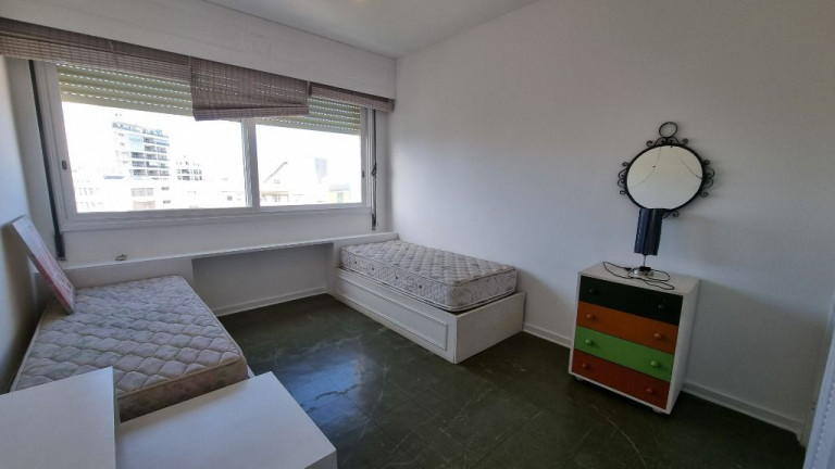 Imagem Apartamento com 5 Quartos à Venda, 190 m² em Pitangueiras - Guarujá Imagem Apartamento com 5 Quartos à Venda, 190 m² em Pitangueiras - Guarujá