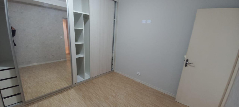 Imagem Imóvel com 2 Quartos à Venda, 55 m² Imagem Imóvel com 2 Quartos à Venda, 55 m²