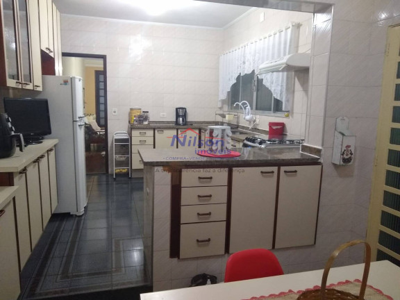Imagem Casa com 3 Quartos à Venda, 210 m² em Vila Mazzei - São Paulo