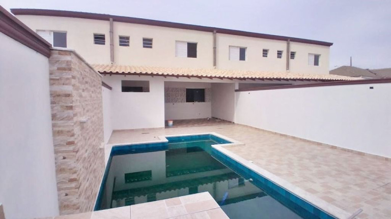 Sobrado com 3 Quartos à Venda, 137 m² em Cibratel I - Itanhaém
