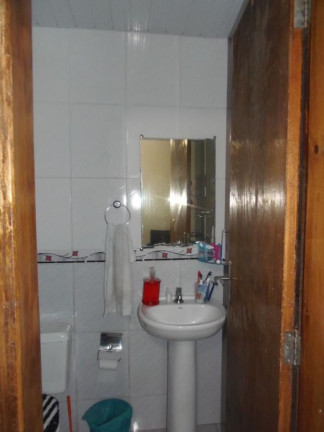 Imagem Casa com 2 Quartos à Venda, 43 m² em Campo De Santana - Curitiba